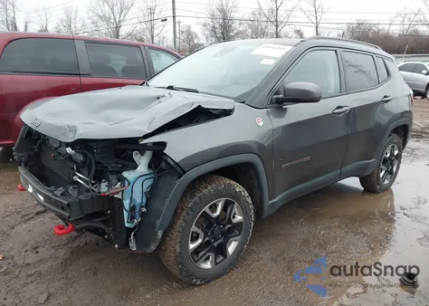 2018 Jeep Compass Trailhawk 4X4 из США, поврежденный, VIN 3C4NJDDBXJT129471